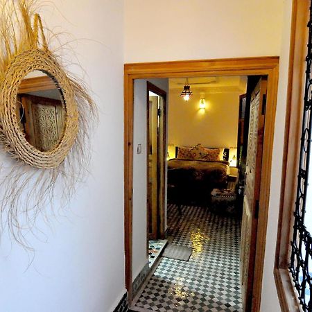 Riad Tafoukt Fez Buitenkant foto