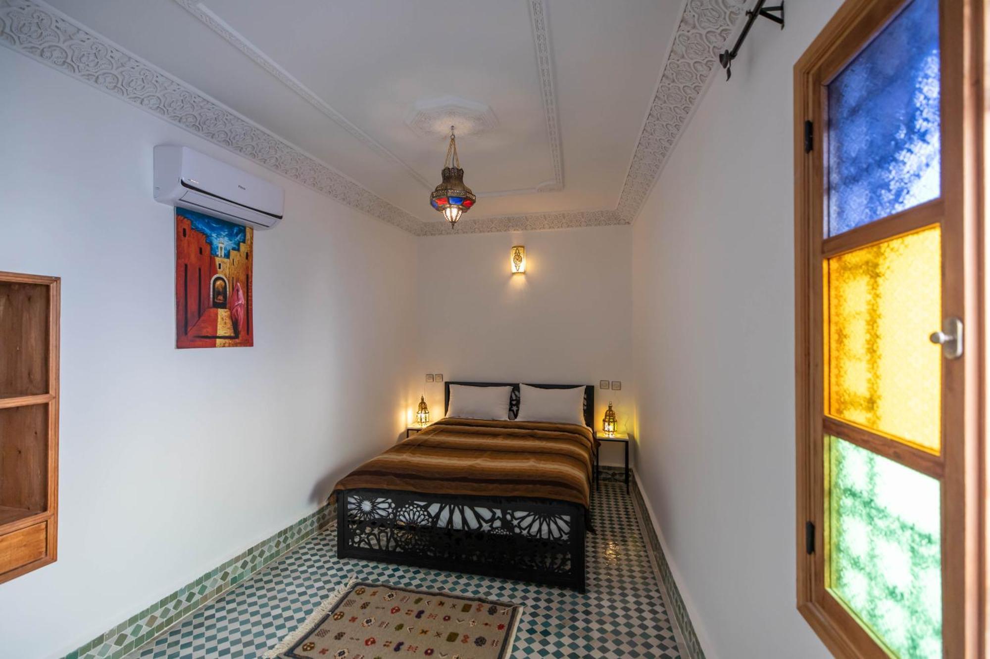 Riad Tafoukt Fez Buitenkant foto
