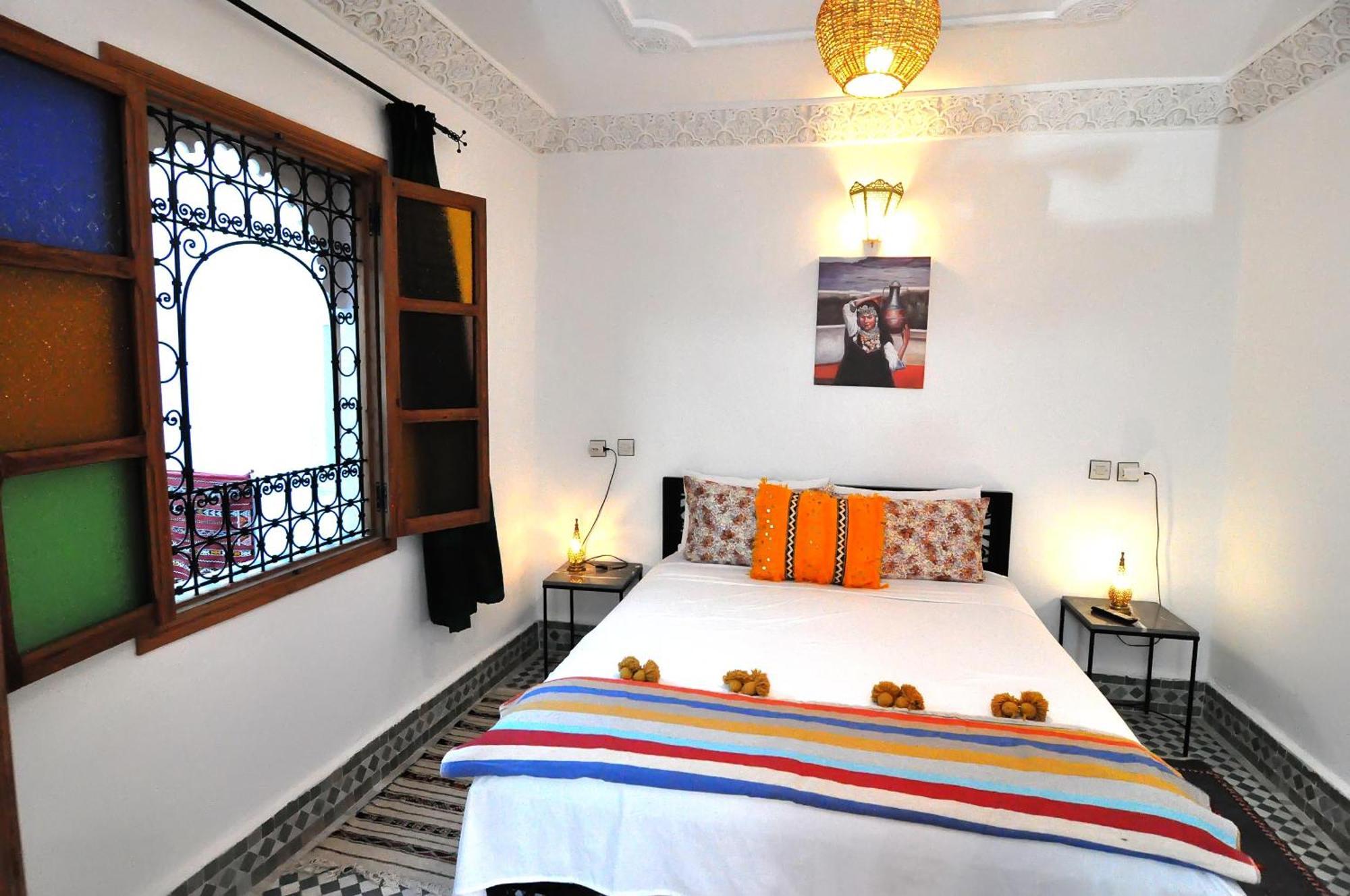 Riad Tafoukt Fez Buitenkant foto