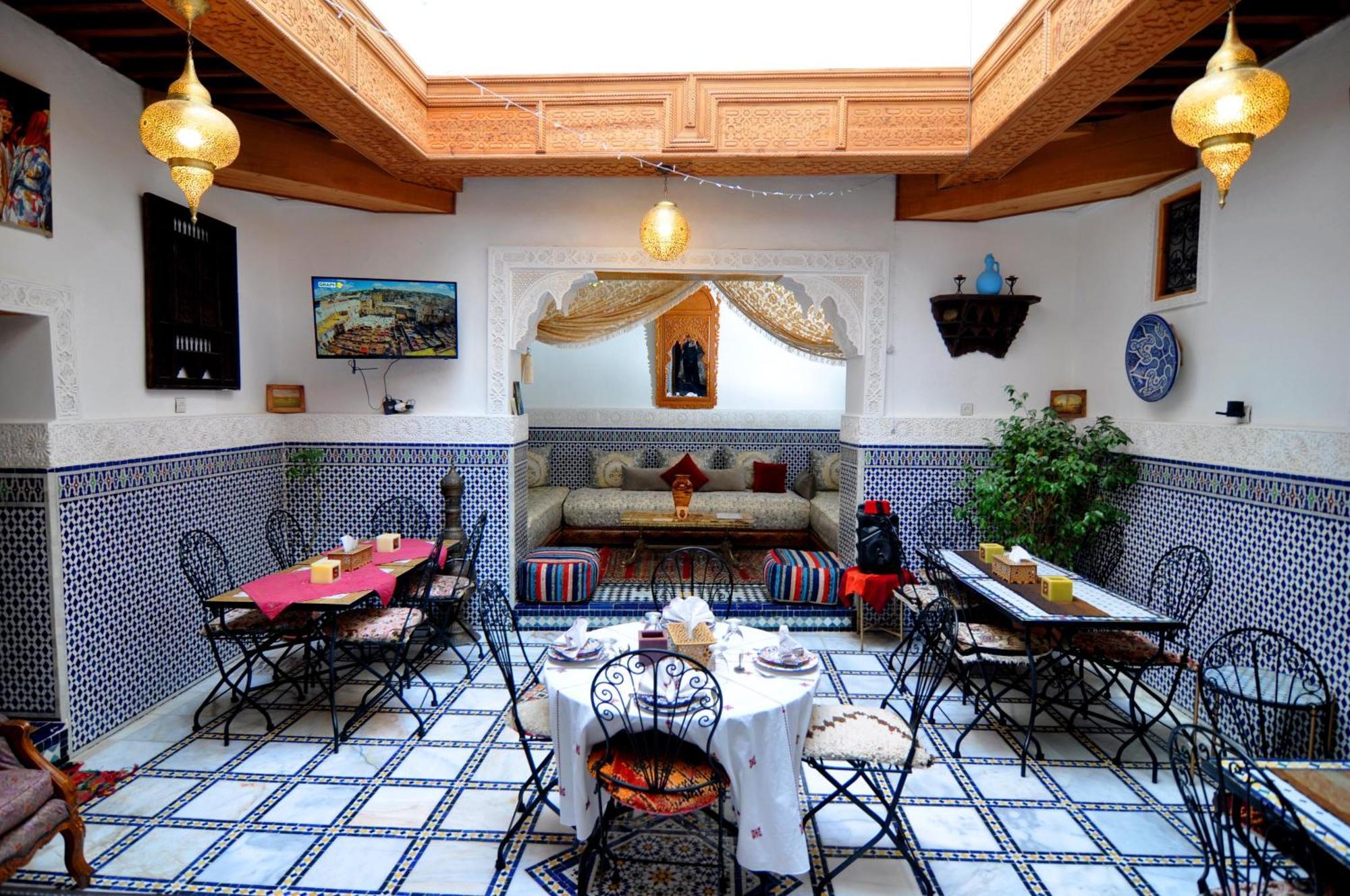 Riad Tafoukt Fez Buitenkant foto