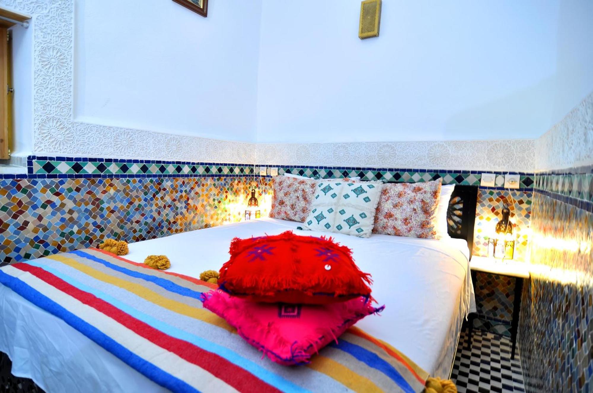 Riad Tafoukt Fez Buitenkant foto